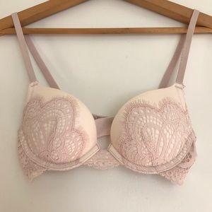 VICTORIA'S SECRET Dream Angels bra, pink, 30A
